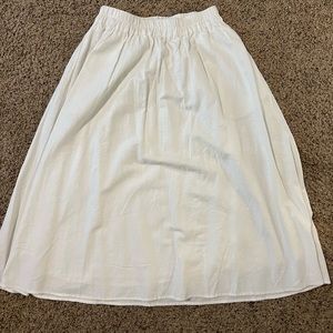 Women’s white skirt